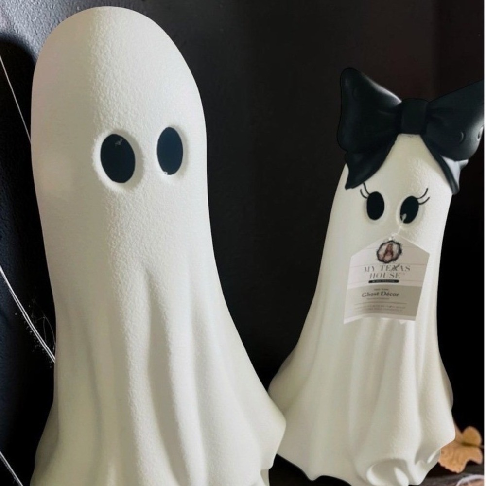 My Texas House Halloween Ghost Decor Set White Resin Statues 22" and 20"
